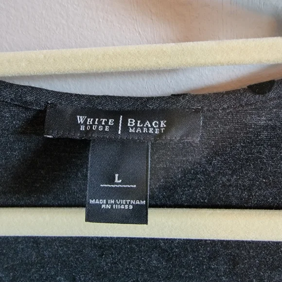 White House Black Market Pka Dot Peplum Blouse - Size Large - Picture 5 of 5